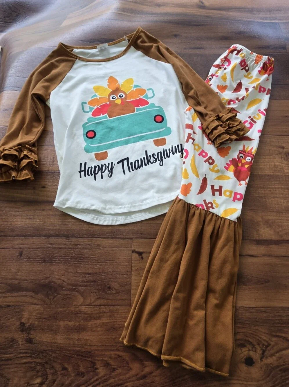Kids  2 Piece Thanksgiving Turkey Set - Brown & White. Sz 4XL AGE 8-9T